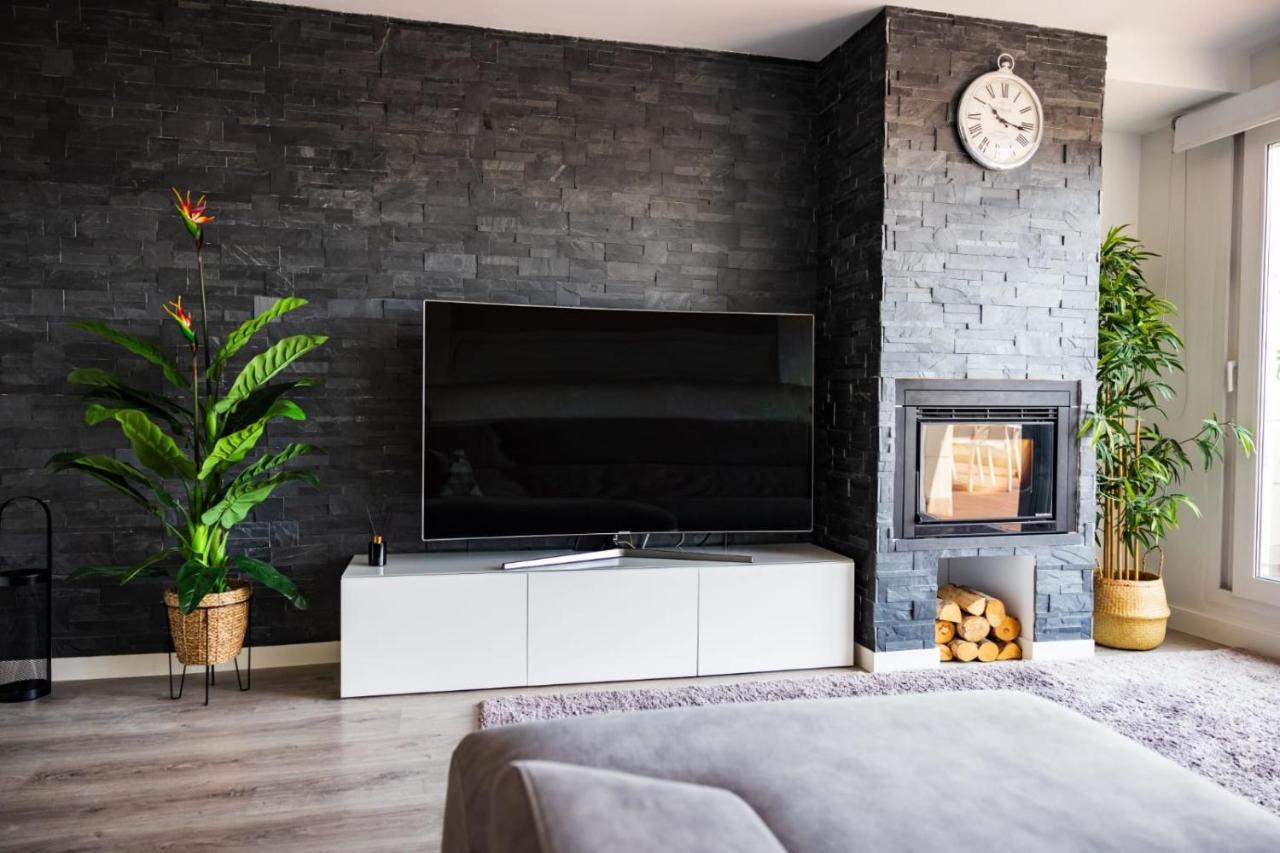 Apartamento Lujoso Atico Entre 2 Playas Con Garaje, Terraza, Vistas Y Wifi